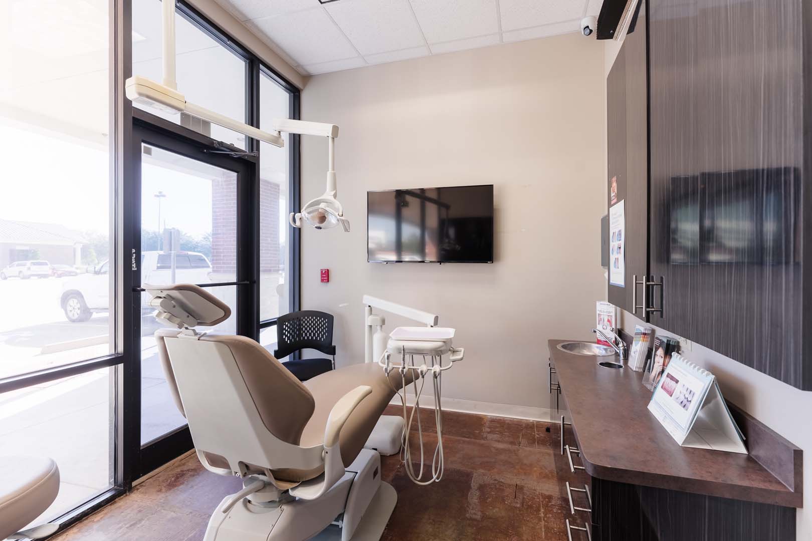 About Us Pearland Dentists Maxwello Dental & Orthodontics